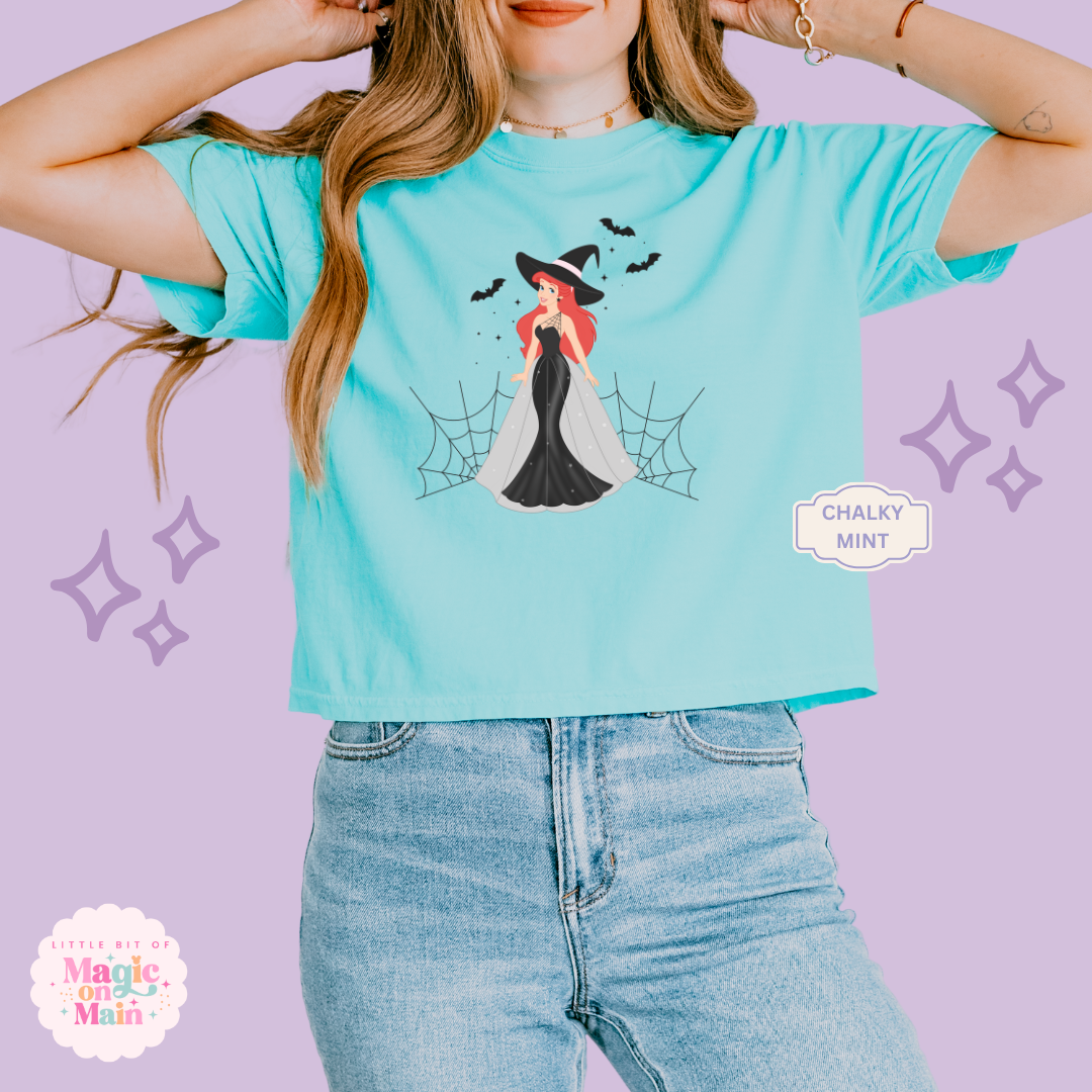 PRINTED SPOOKY ARIEL - WOMENS BOXY T-SHIRT