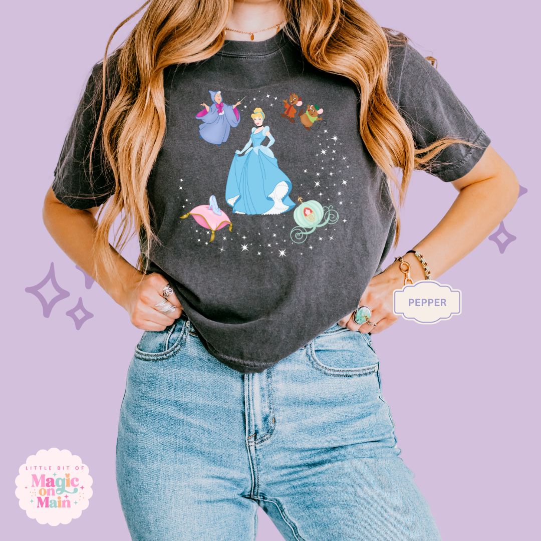 PRINTED CINDERELLA - EXCLUSIVE TO MoM - WOMENS BOXY T-SHIRT