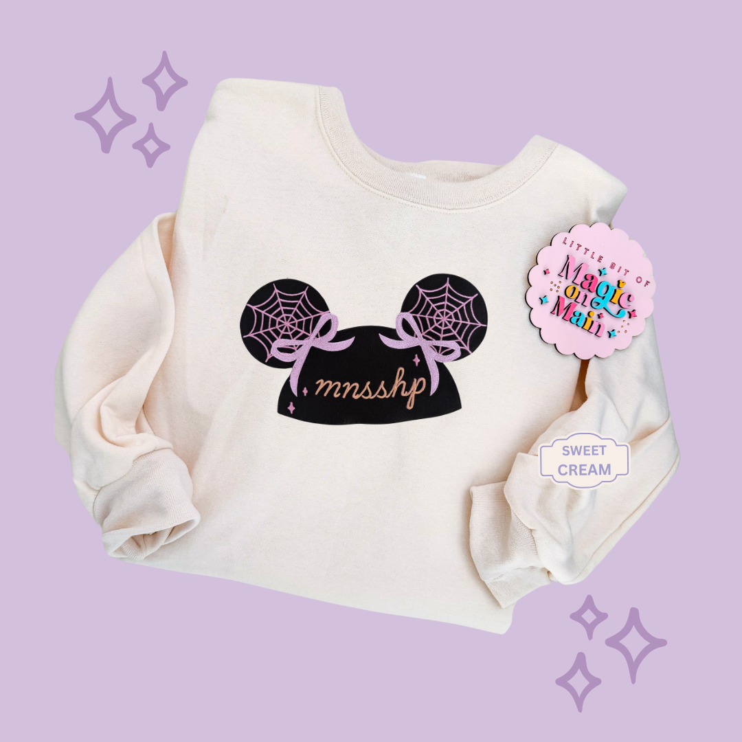 EMBROIDERED HALLOWEEN PARTY - EXCLUSIVE TO MOM - ADULT SWEATSHIRT