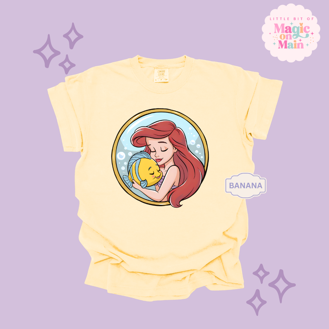 PRINTED MERMAID ROUND LOCKET - ADULT T-SHIRT