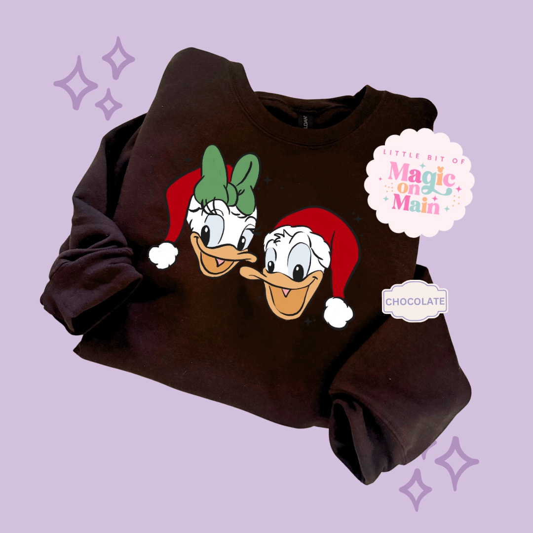 PRINTED DONALD & DAISY CHRISTMAS - ADULT SWEATSHIRT