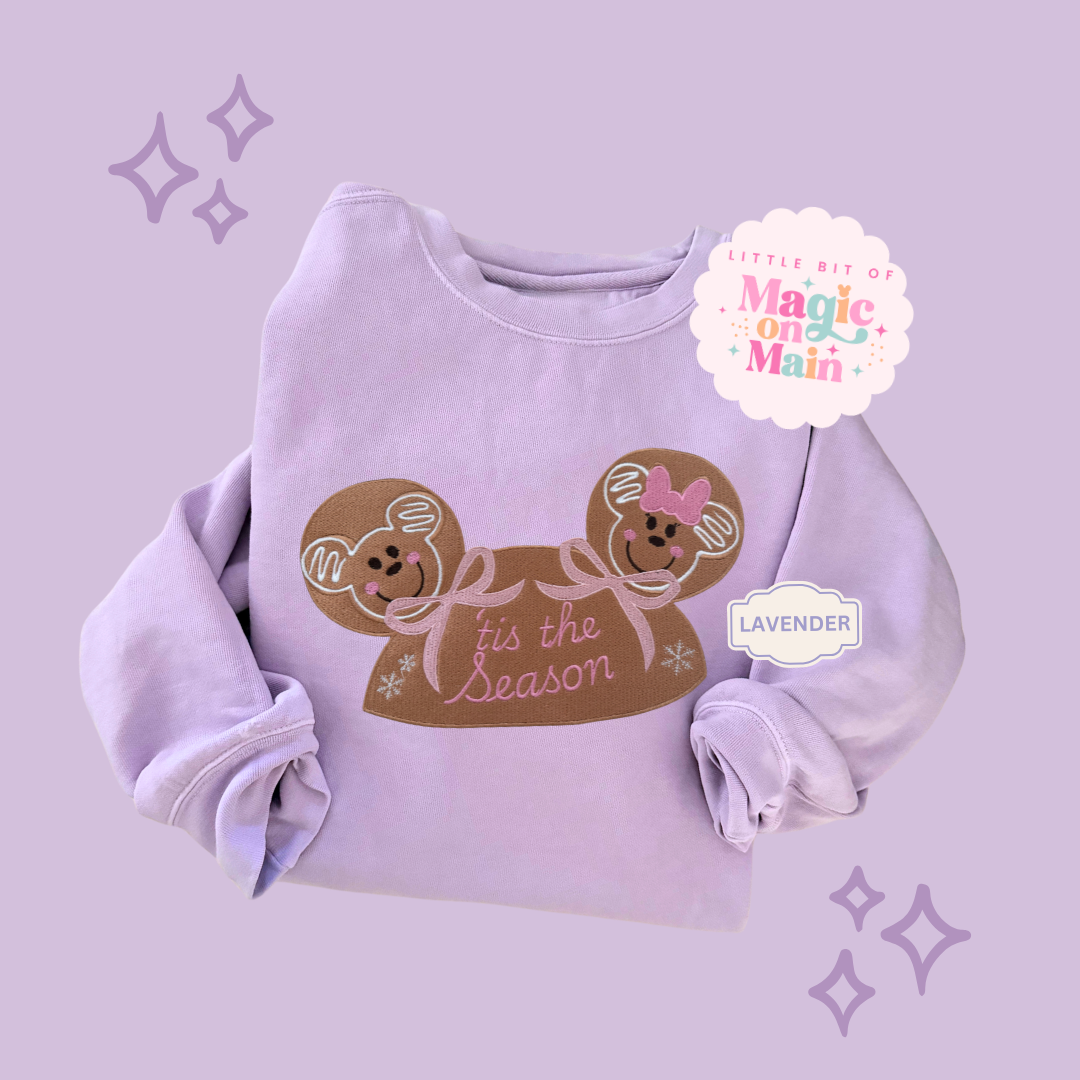 EMBROIDERED GINGERBREAD HOLIDAY HAT - EXCLUSIVE TO MoM - ADULT SWEATSHIRT (Copy)