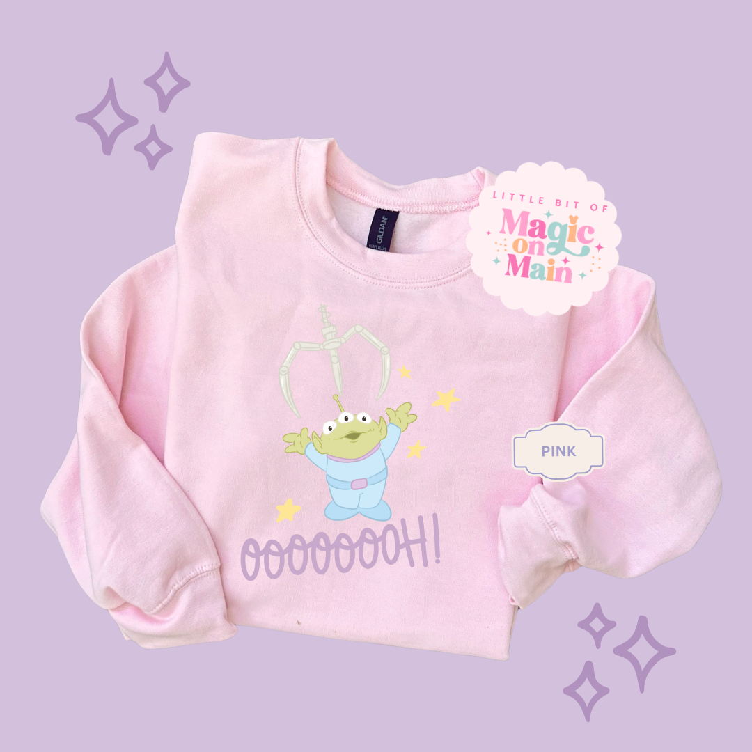 PRINTED ALIEN CLAW - EXCLUSIVE TO MoM - ADULT SWEATSHIRT