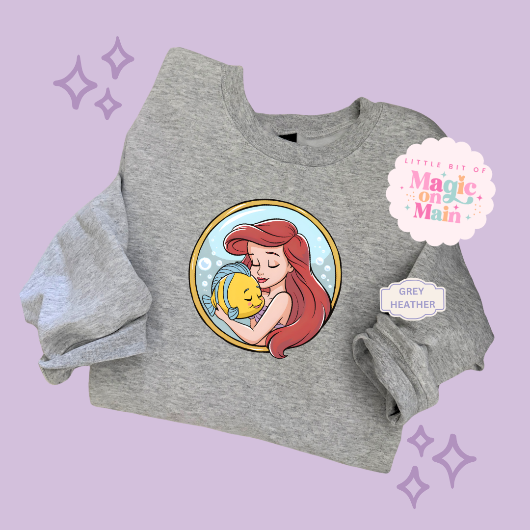 PRINTED MERMAID ROUND LOCKET - EXCLUSIVE TO MoM - ADULT SWEATSHIRT 10056