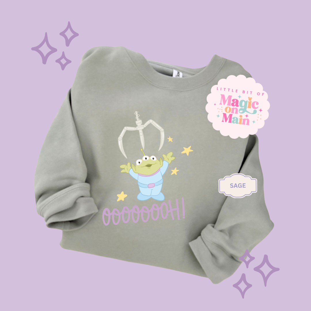 PRINTED ALIEN CLAW - EXCLUSIVE TO MoM - ADULT SWEATSHIRT