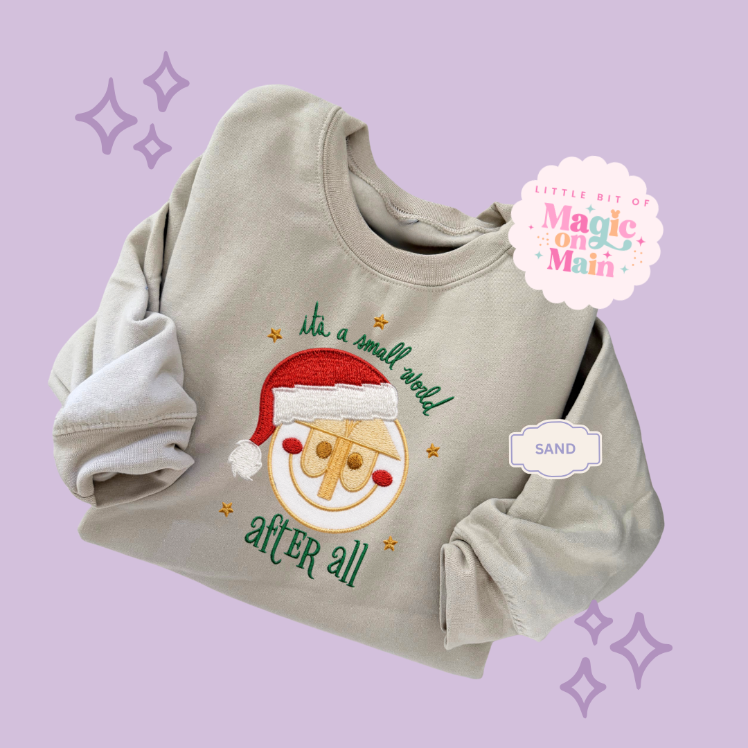 EMBROIDERED SML WORLD - EXCLUSIVE TO MoM - ADULT SWEATSHIRT