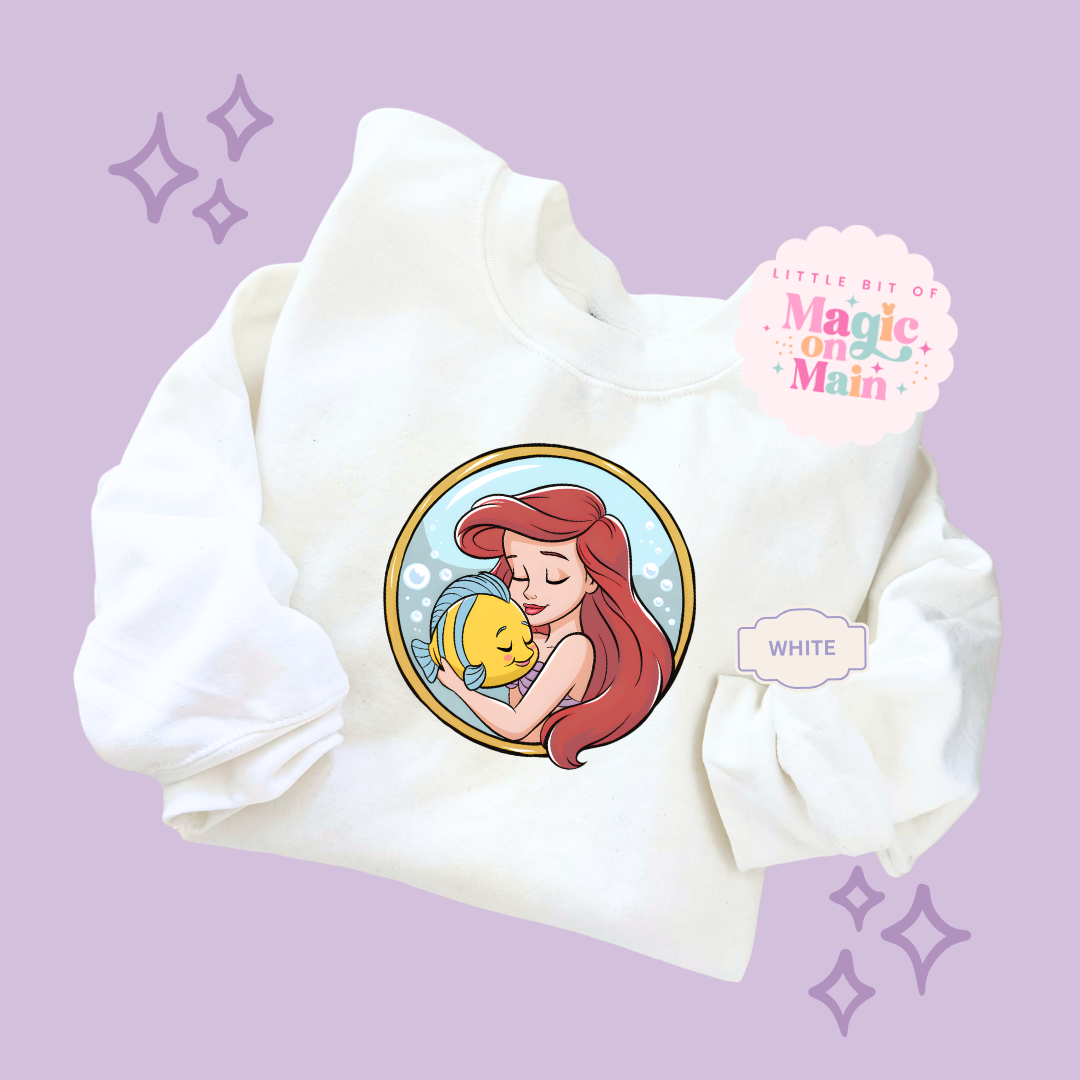PRINTED MERMAID ROUND LOCKET - EXCLUSIVE TO MoM - ADULT SWEATSHIRT 10056