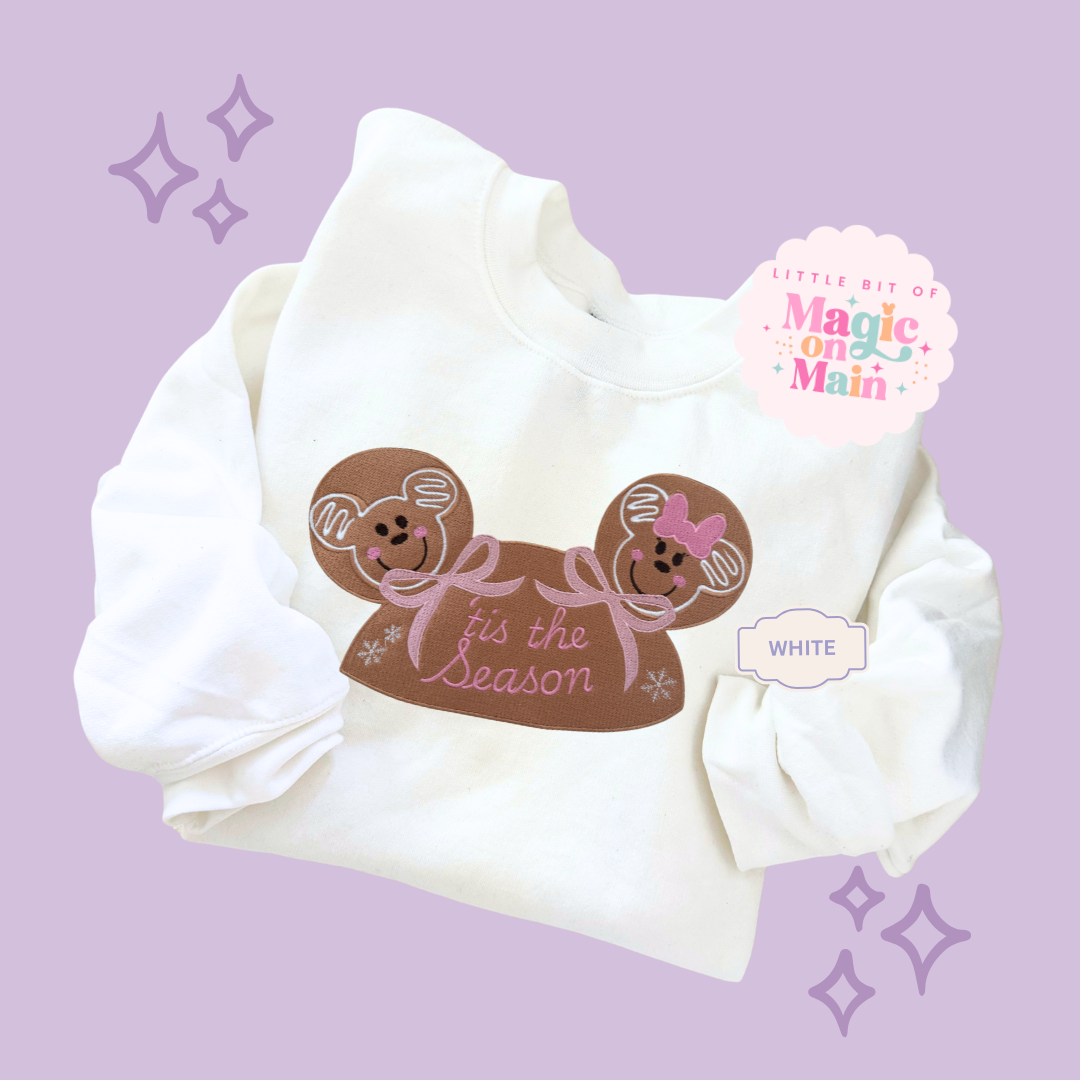 EMBROIDERED GINGERBREAD HOLIDAY HAT - EXCLUSIVE TO MoM - ADULT SWEATSHIRT (Copy)