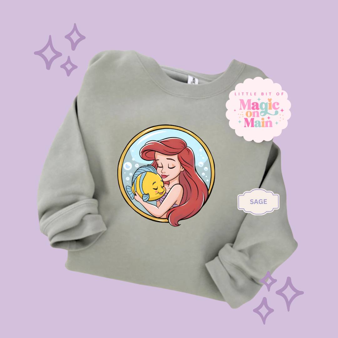 PRINTED MERMAID ROUND LOCKET - EXCLUSIVE TO MoM - ADULT SWEATSHIRT 10056