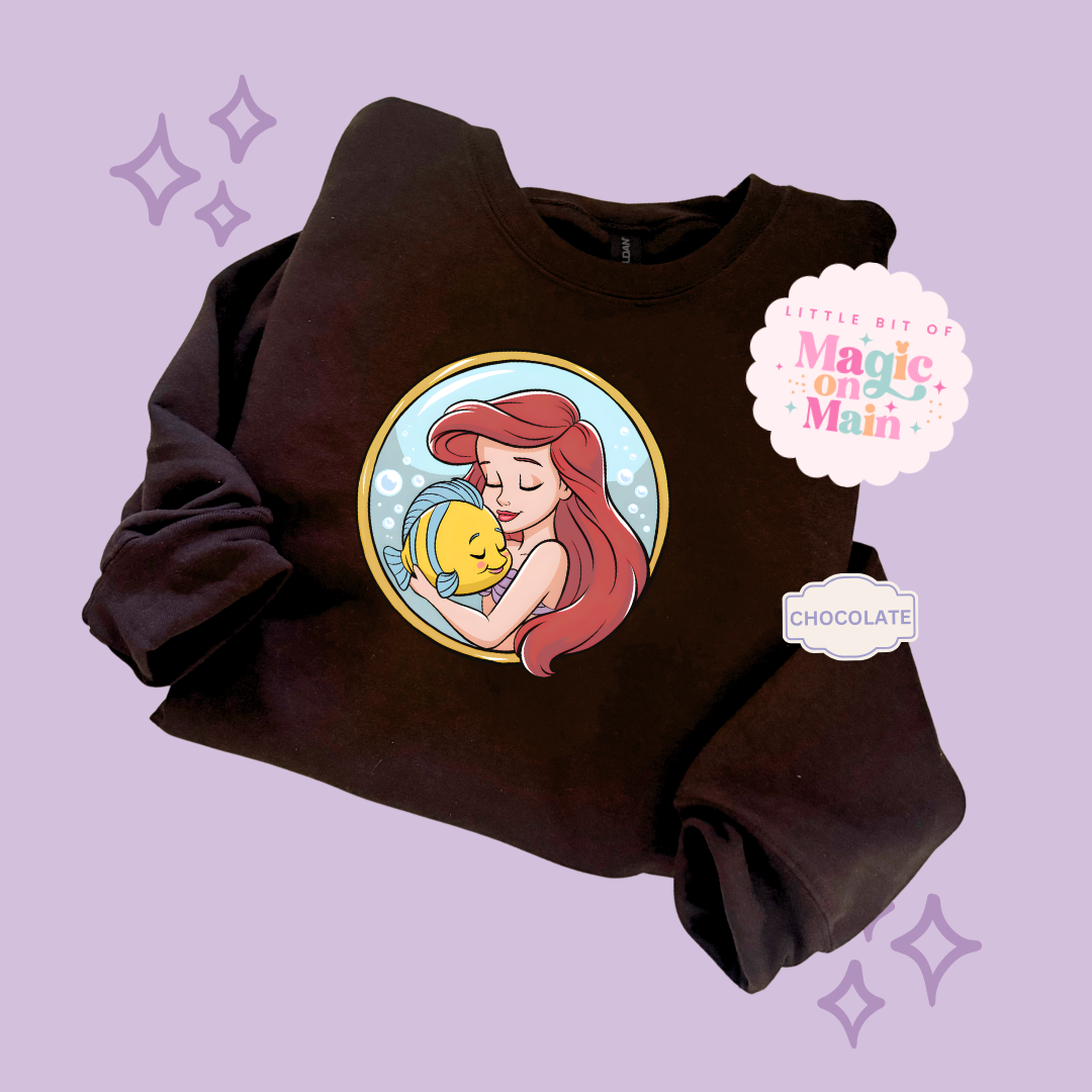 PRINTED MERMAID ROUND LOCKET - EXCLUSIVE TO MoM - ADULT SWEATSHIRT 10056