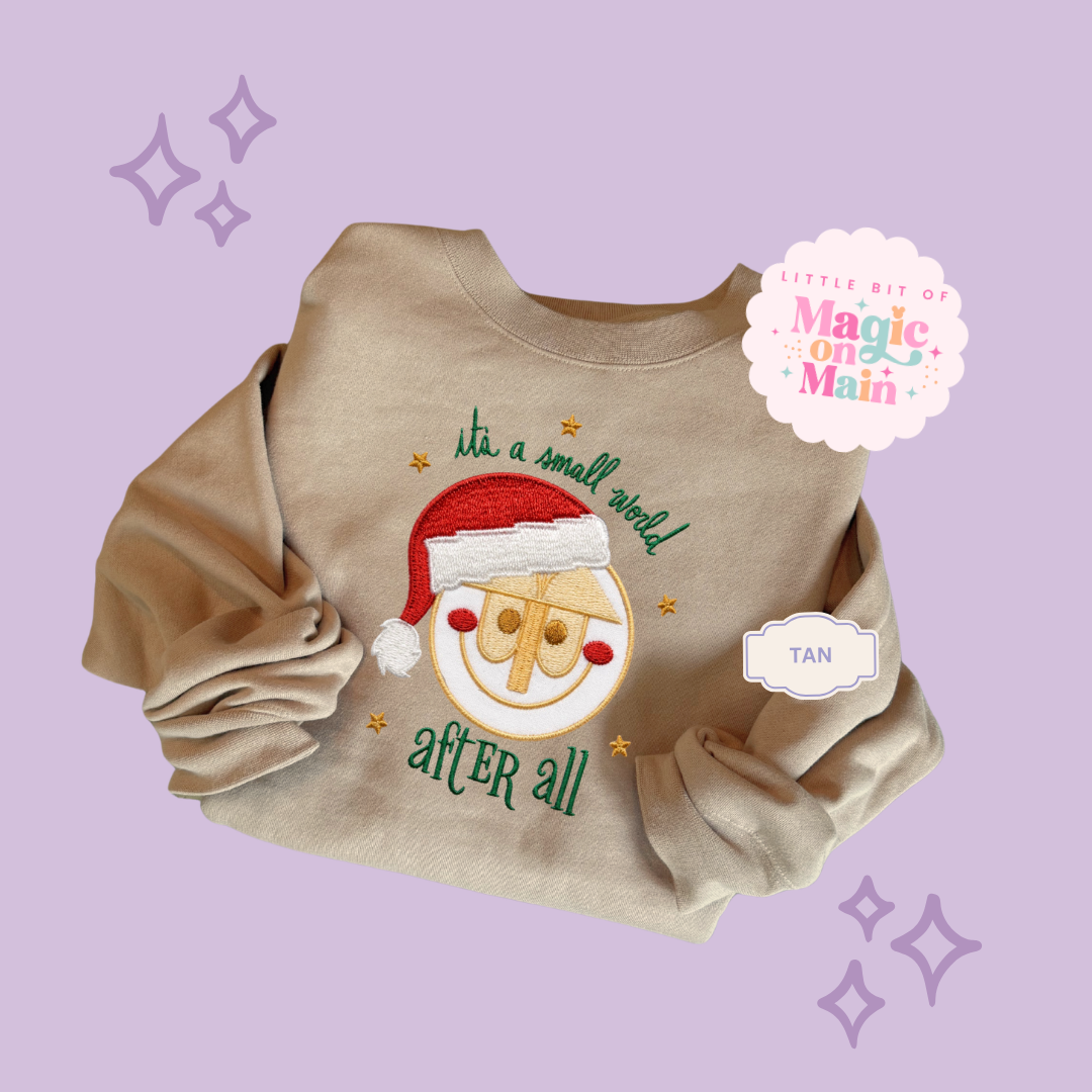 EMBROIDERED SML WORLD - EXCLUSIVE TO MoM - ADULT SWEATSHIRT