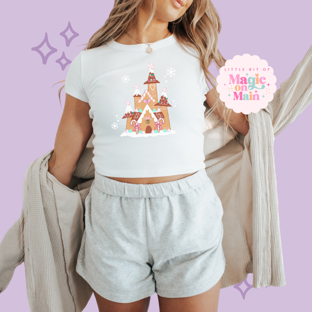 PRINTED GINGERBREAD CASTLE - EXCLUSIVE TO MoM - WOMENS CROPPED RIBBED BABY TEE