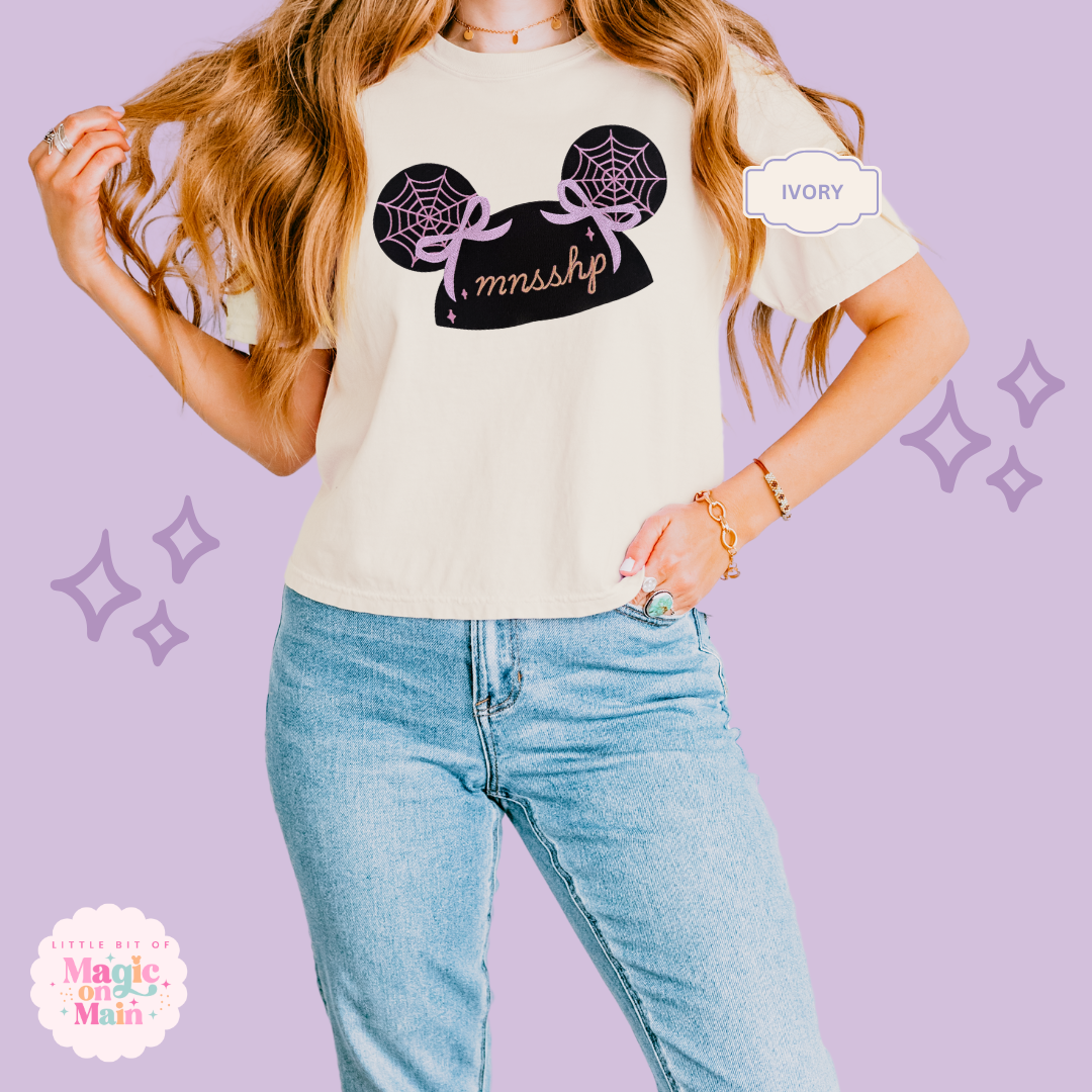 EMBROIDERED HALLOWEEN PARTY HAT - EXCLUSIVE TO MOM - WOMENS BOXY T-SHIRT