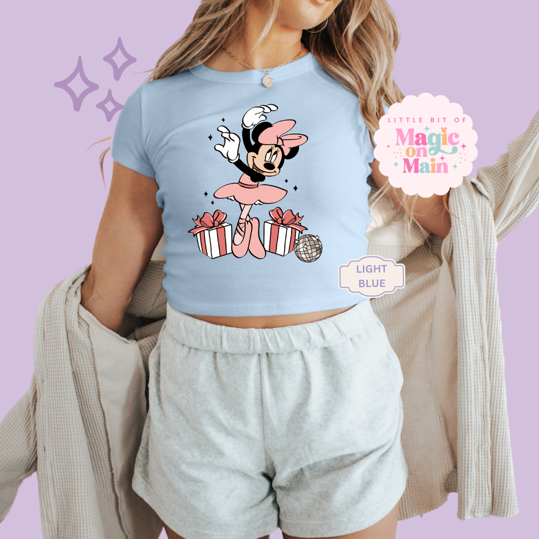PRINTED MINNIES CHRISTMAS BALLERINA - WOMENS CROPPED RIBBED BABY TEE