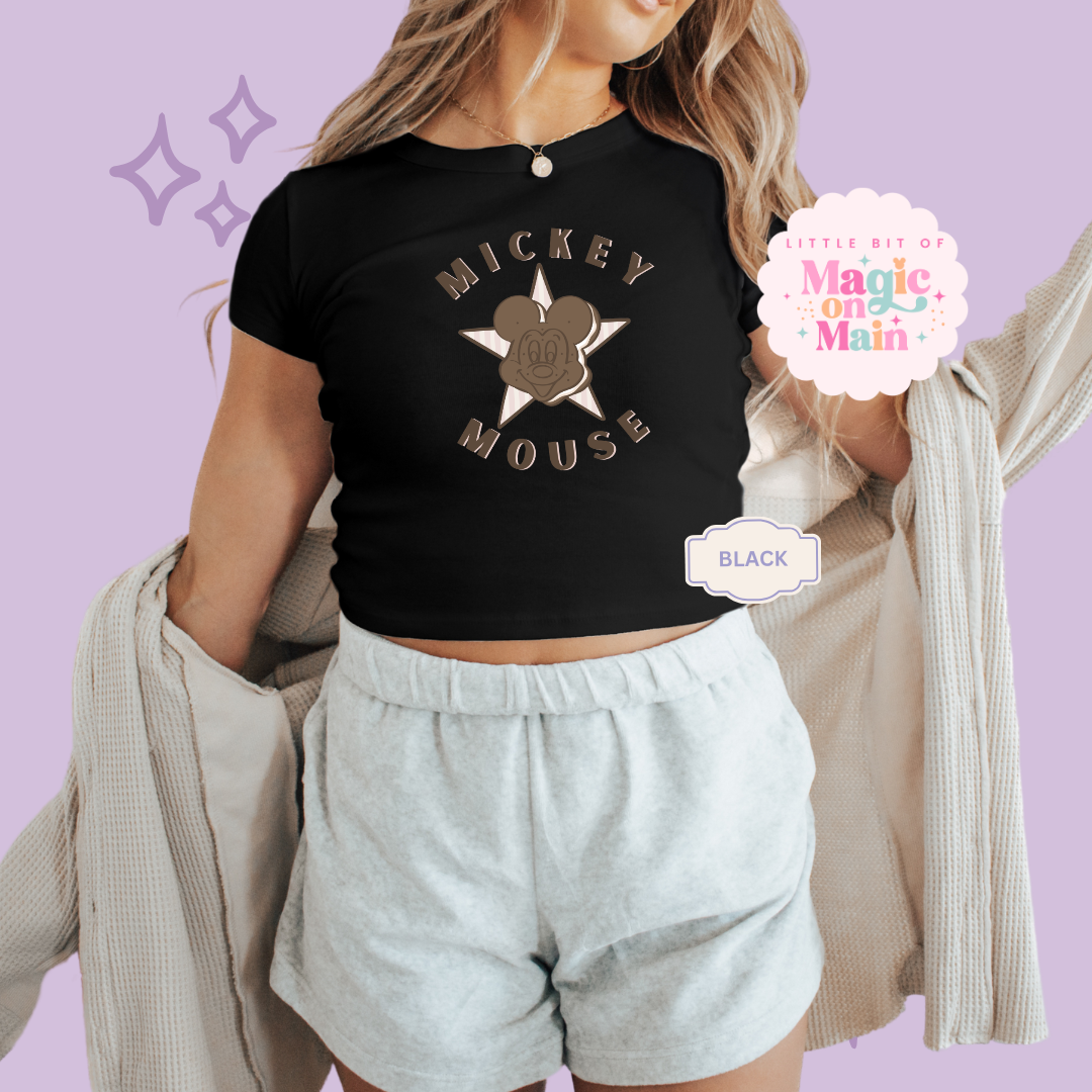 PRINTED MCKY SNACKS - EXCLUSIVE TO MoM - WOMENS CROPPED RIBBED BABY TEE 10062