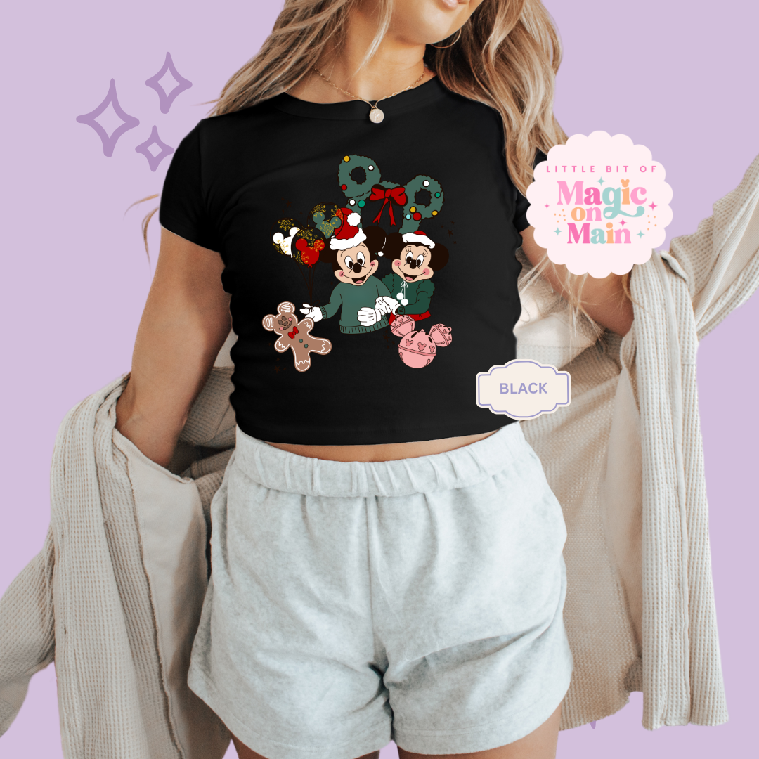 PRINTED WINTER MAGIC - EXCLUSIVE TO MoM - WOMENS CROPPED RIBBED BABY TEE