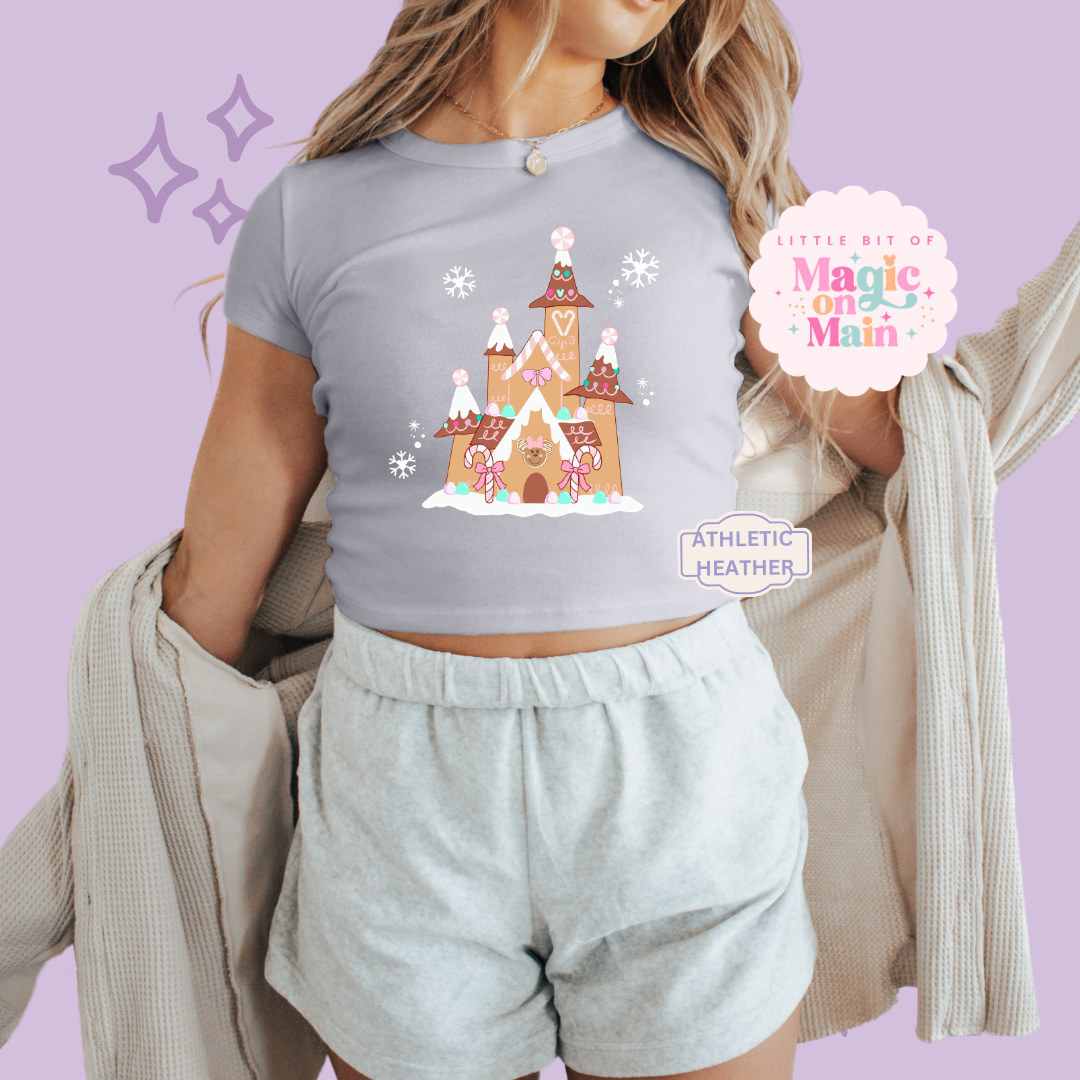 PRINTED GINGERBREAD CASTLE- EXCLUSIVE TO MoM - WOMENS CROPPED RIBBED BABY TEE