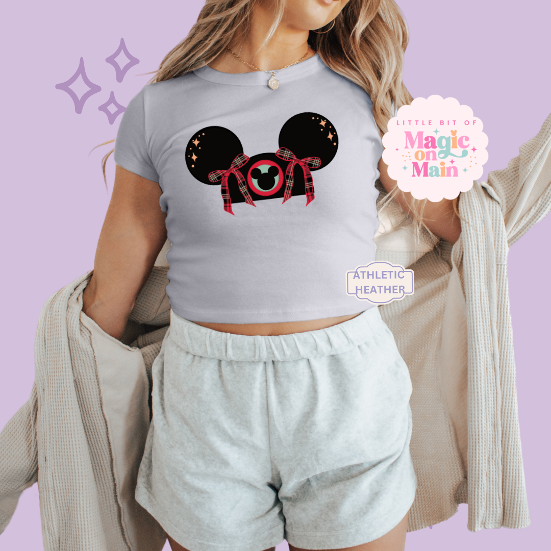 PRINTED HOLIDAY HAT - EXCLUSIVE TO MoM - WOMENS CROPPED RIBBED BABY TEE