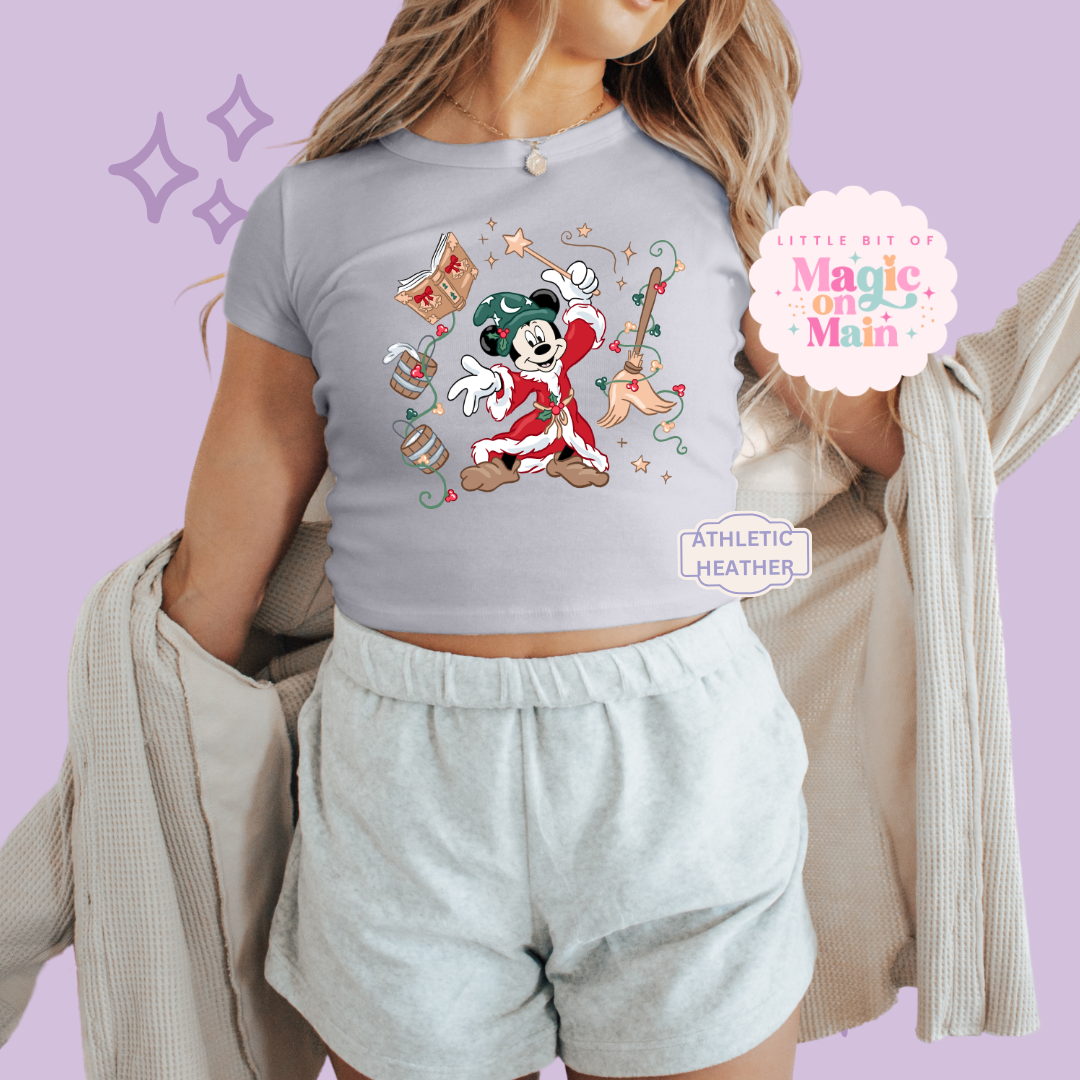 PRINTED CHRISTMAS SORCERER - WOMENS CROPPED RIBBED BABY TEE