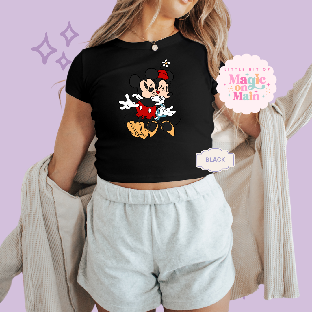 PRINTED VINTAGE KISSES - WOMENS CROPPED RIBBED BABY TEE 10009
