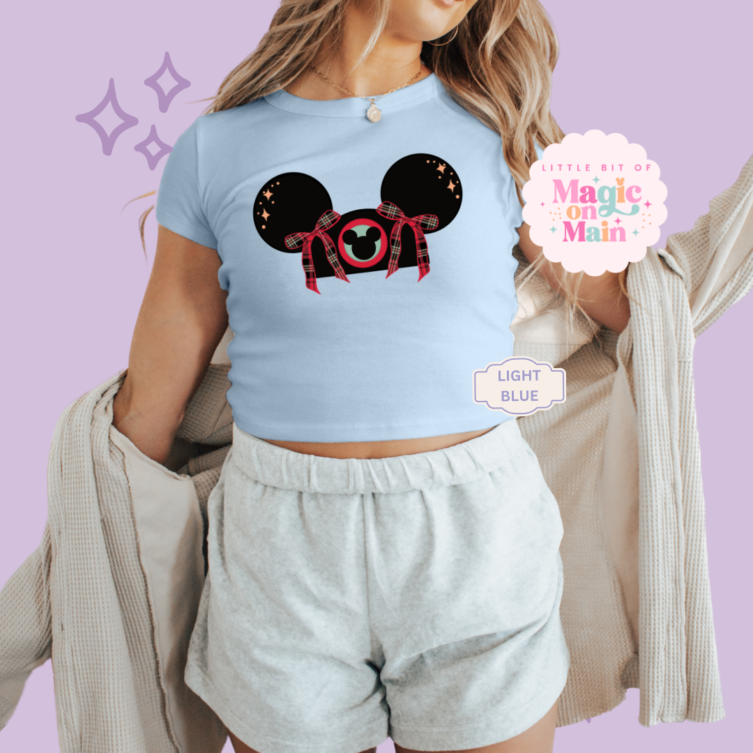 PRINTED HOLIDAY HAT - EXCLUSIVE TO MoM - WOMENS CROPPED RIBBED BABY TEE