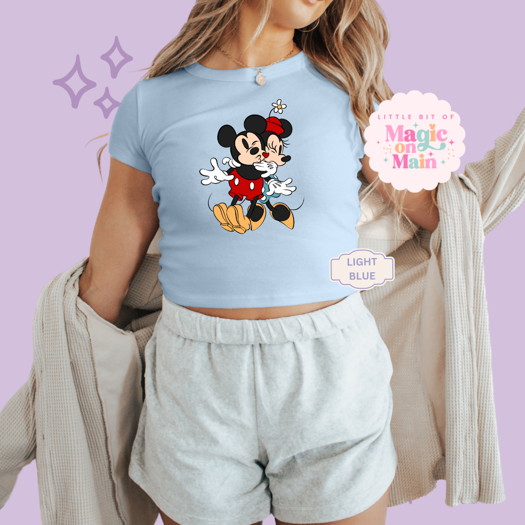 PRINTED VINTAGE KISSES - WOMENS CROPPED RIBBED BABY TEE 10009