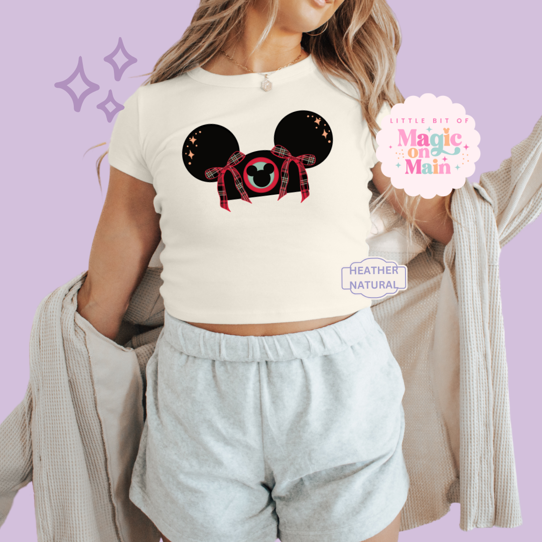 PRINTED HOLIDAY HAT - EXCLUSIVE TO MoM - WOMENS CROPPED RIBBED BABY TEE