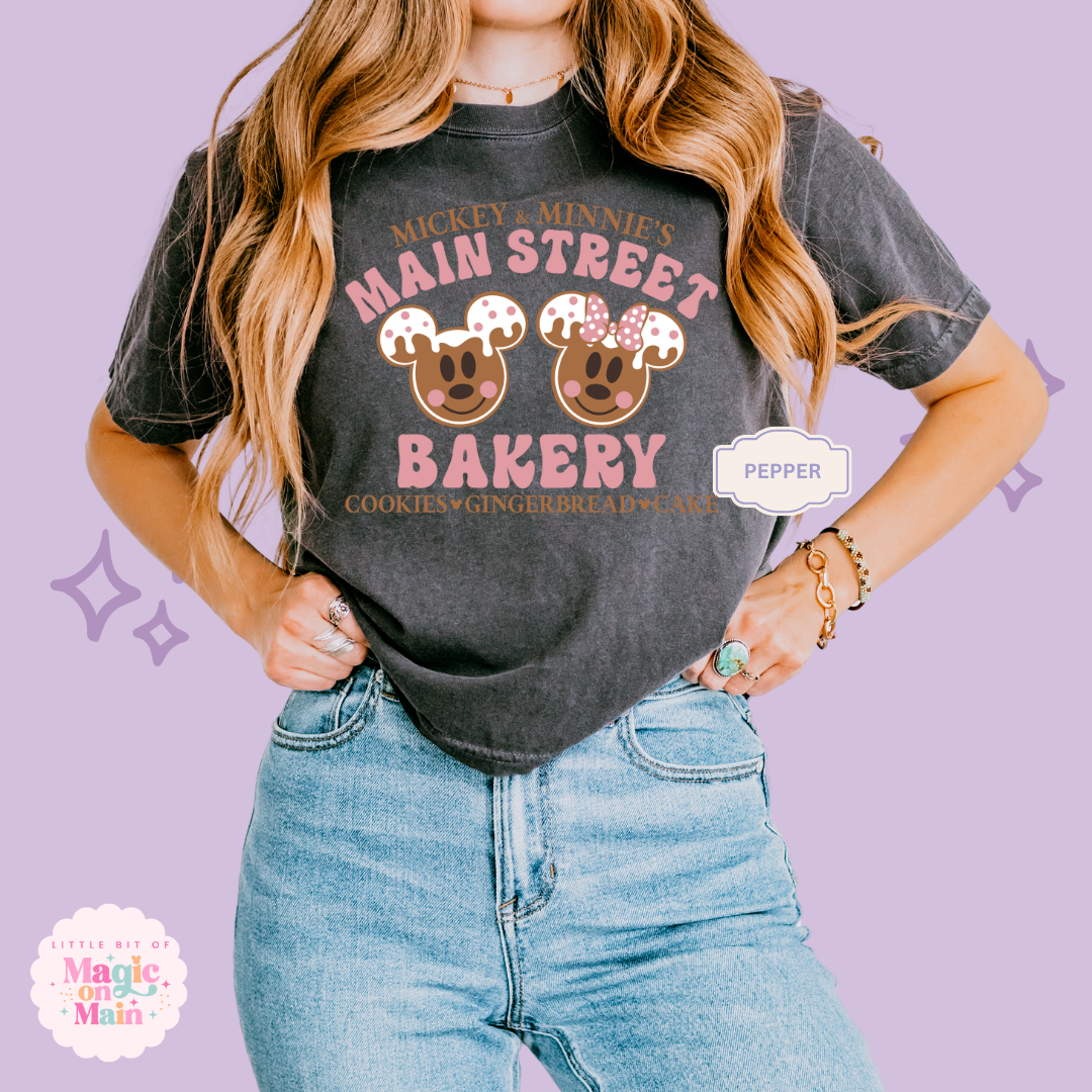 PRINTED MAIN STREET BAKERY PINK - WOMENS BOXY T-SHIRT