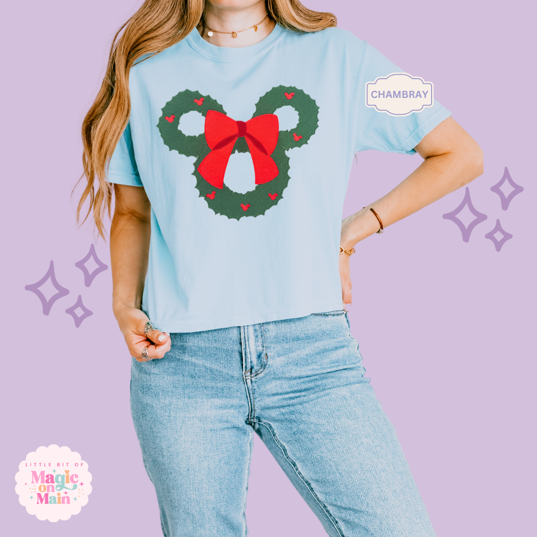 EMBROIDERED MICKEY WREATH - EXCLUSIVE TO MoM - WOMENS BOXY T-SHIRT