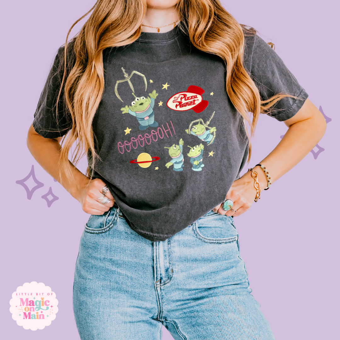 EMBROIDERED ALIENS - EXCLUSIVE TO MoM - WOMENS BOXY T-SHIRT