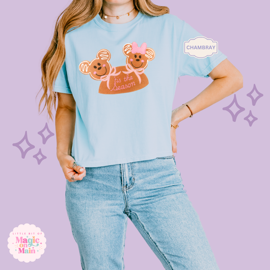 EMBROIDERED MICKEY & MINNIE GINGERBREAD HAT - EXCLUSIVE TO MoM - WOMENS BOXY T-SHIRT