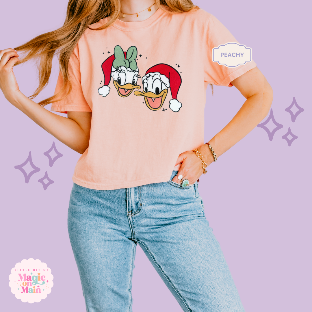 EMBROIDERED DONALD & DAISY CHRISTMAS - WOMENS BOXY T-SHIRT