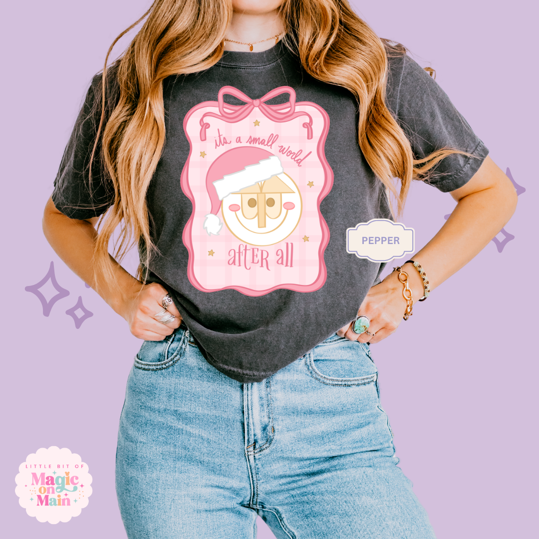 PRINTED SML WORLD COQUETTE - EXCLUSIVE TO MoM - WOMENS BOXY T-SHIRT