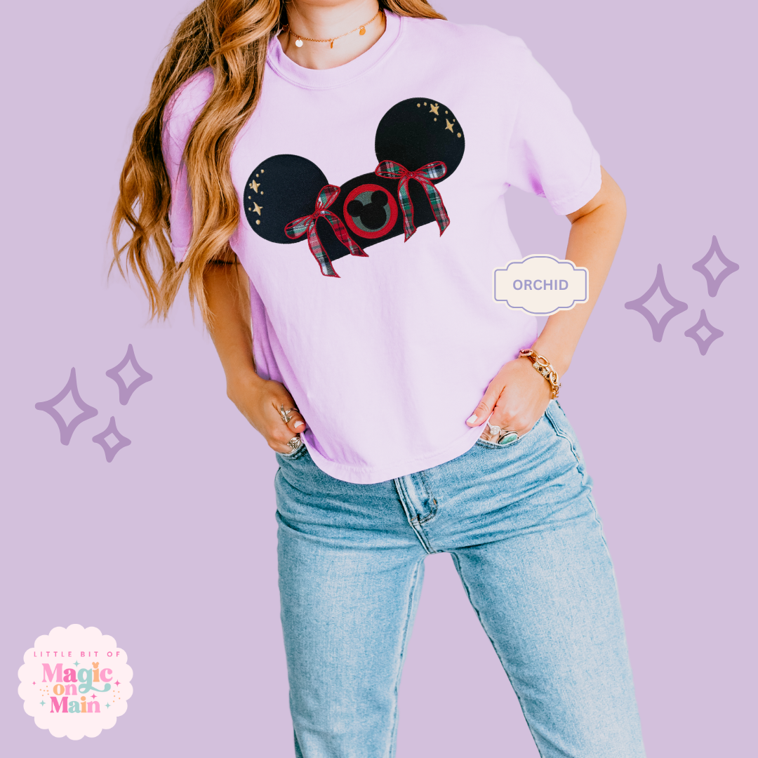 EMBROIDERED APPLIQUE HOLIDAY HAT - EXCLUSIVE TO MOM - WOMENS BOXY T-SHIRT