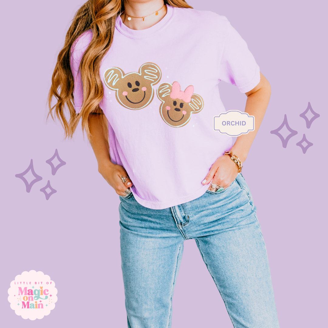 EMBROIDERED GINGERBREAD - EXCLUSIVE TO MOM - WOMENS BOXY T-SHIRT