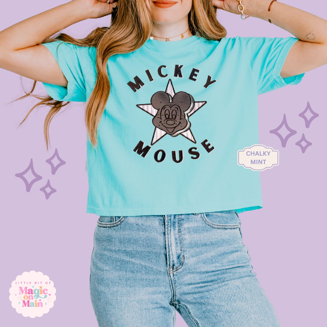 EMBROIDERED MCKY SNACKS - EXCLUSIVE TO MOM - WOMENS BOXY T-SHIRT 10062