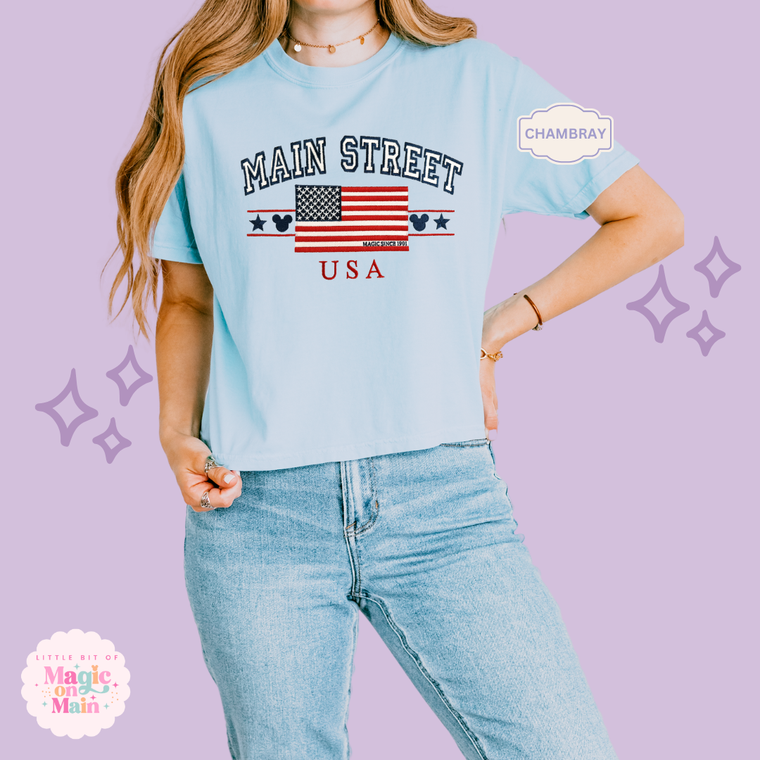EMBROIDERED MAIN STREET USA - EXCLUSIVE TO MOM - WOMENS BOXY T-SHIRT 10063