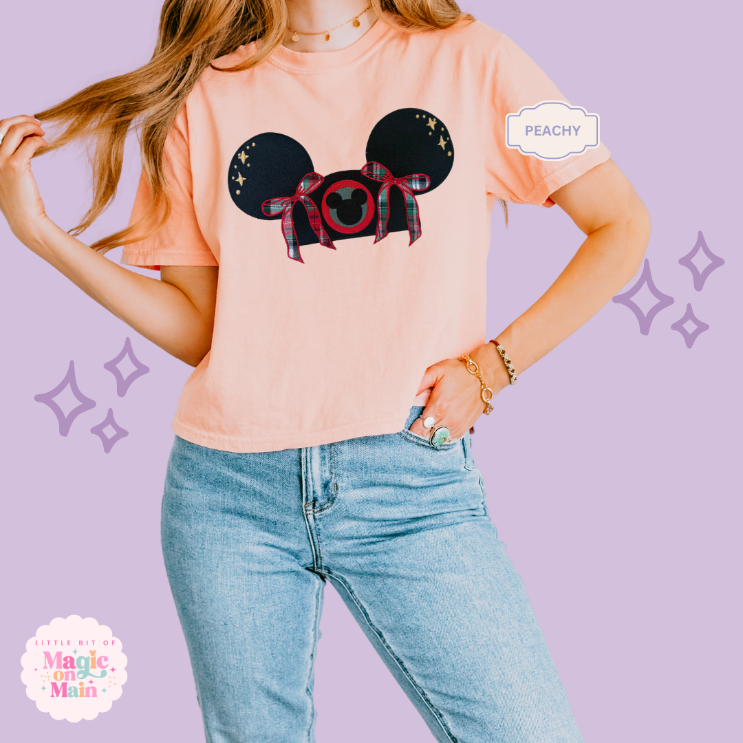 EMBROIDERED APPLIQUE HOLIDAY HAT - EXCLUSIVE TO MOM - WOMENS BOXY T-SHIRT
