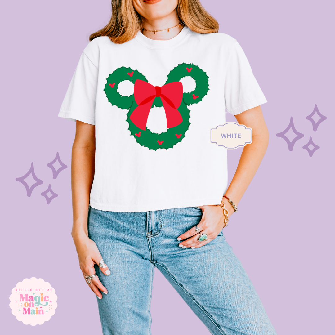 PRINTED MCKY WREATH - EXCLUSIVE TO MoM - WOMENS BOXY T-SHIRT