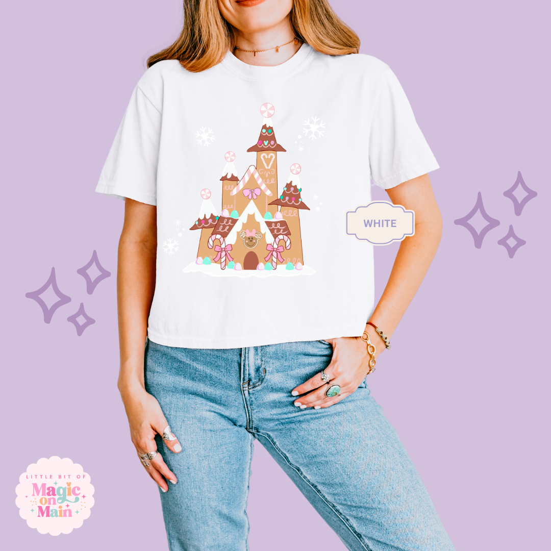 PRINTED GINGERBREAD CASTLE - EXCLUSIVE TO MoM - WOMENS BOXY T-SHIRT