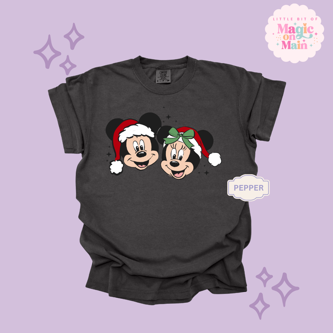 PRINTED MICKEY & MINNIE CHRISTMAS - ADULT T-SHIRT