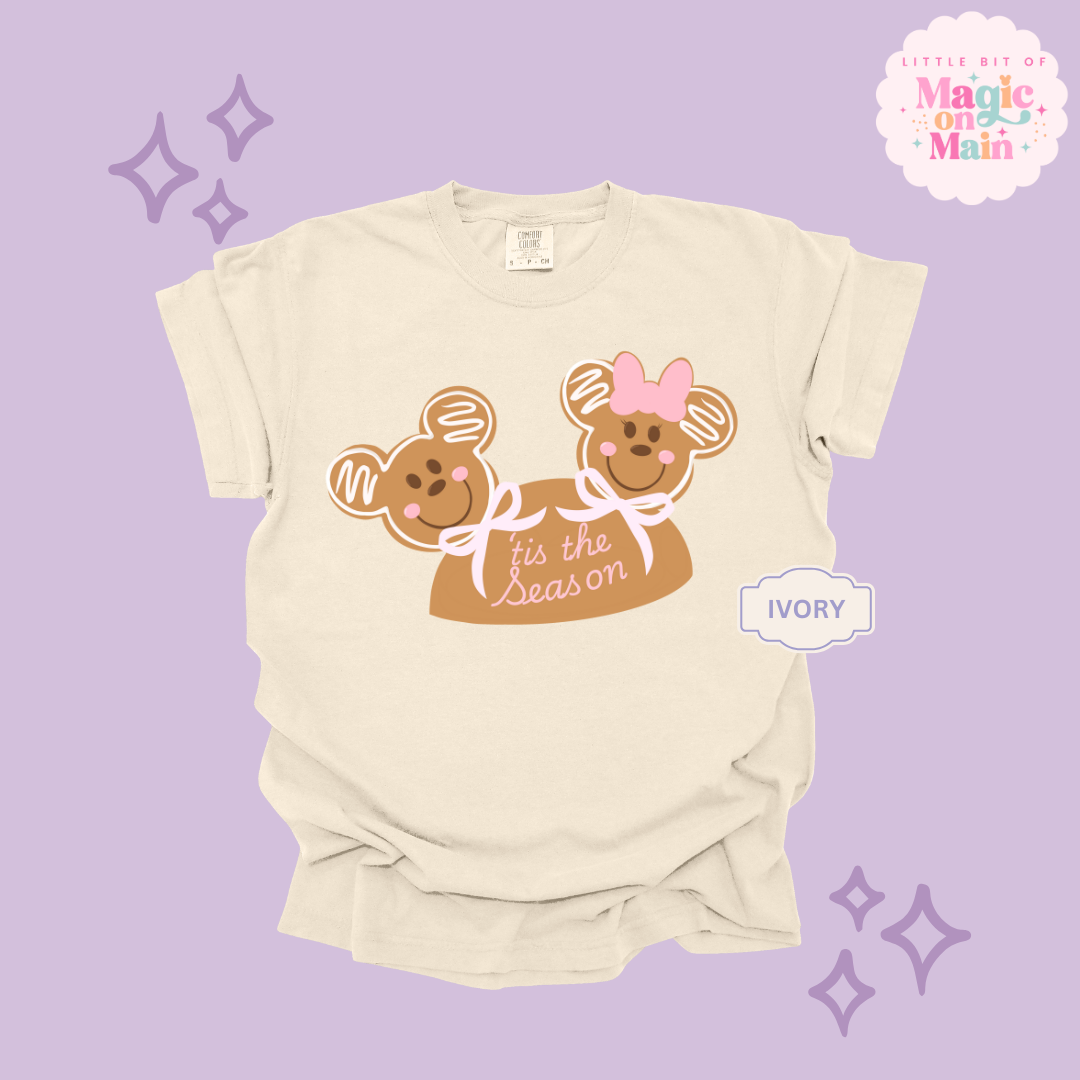 PRINTED MICKEY & MINNIE GINGERBREAD HAT - EXCLUSIVE TO MoM - ADULT T-SHIRT