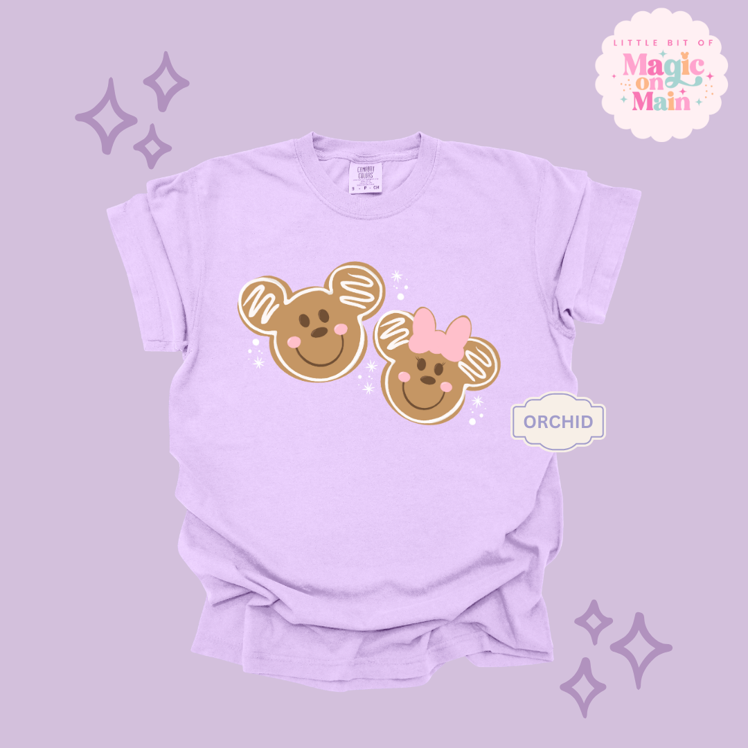 PRINTED GINGERBREAD MICKEY & MINNIE - EXCLUSIVE TO MoM - ADULT T-SHIRT