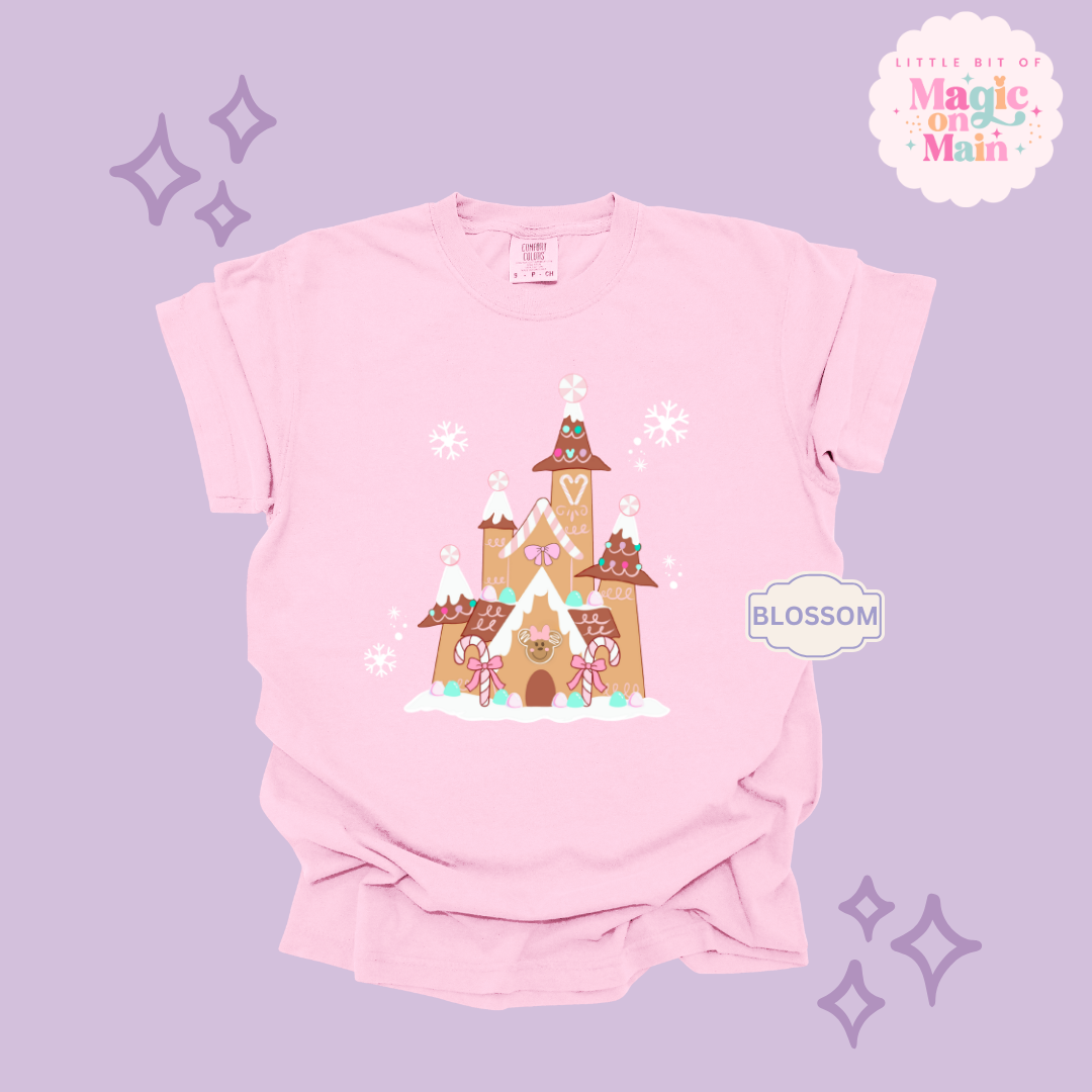 PRINTED GINGERBREAD CASTLE - EXCLUSIVE TO MoM - ADULT T-SHIRT