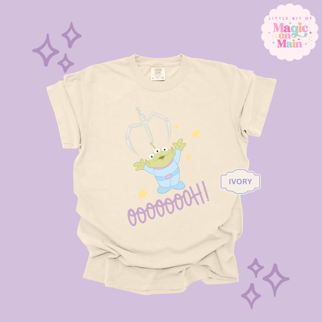 PRINTED ALIEN CLAW - EXCLUSIVE TO MoM - ADULT T-SHIRT