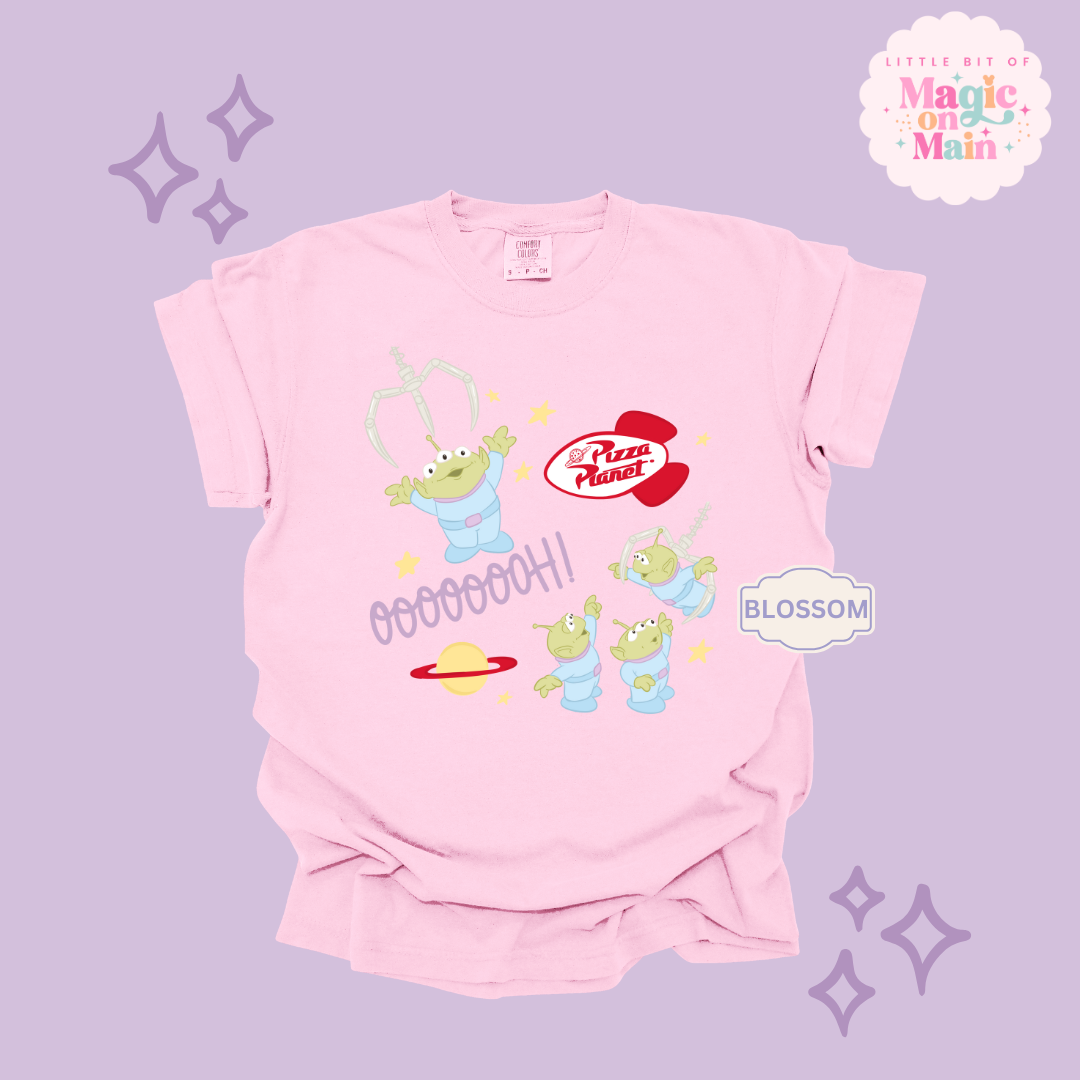 PRINTED ALIENS - EXCLUSIVE TO MoM - ADULT T-SHIRT