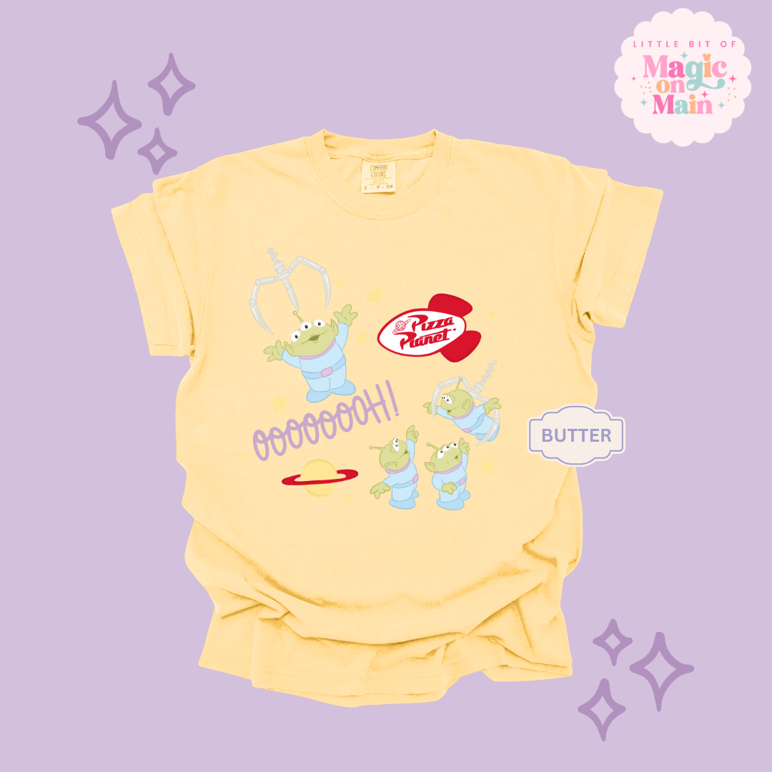 PRINTED ALIENS - EXCLUSIVE TO MoM - ADULT T-SHIRT