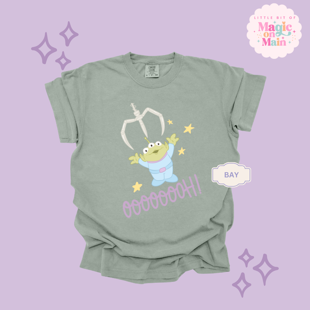 PRINTED ALIEN CLAW - EXCLUSIVE TO MoM - ADULT T-SHIRT