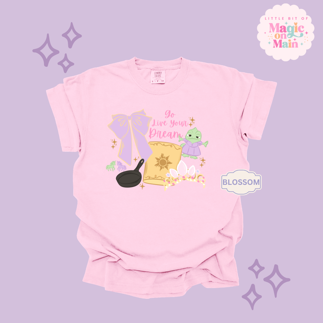 PRINTED GO LIVE YOUR DREAM - EXCLUSIVE TO MoM - ADULT T-SHIRT 10043