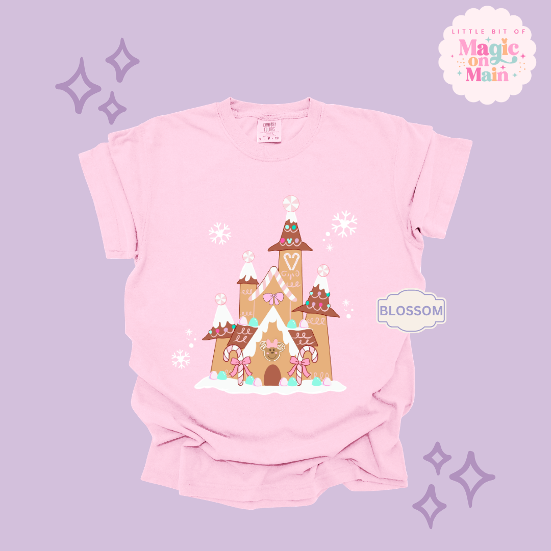 PRINTED GINGERBREAD CASTLE - EXCLUSIVE TO MoM - ADULT T-SHIRT